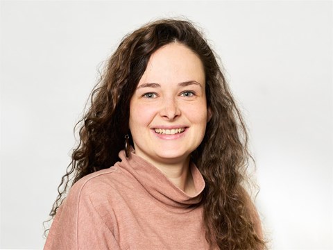 Bernadette Weis